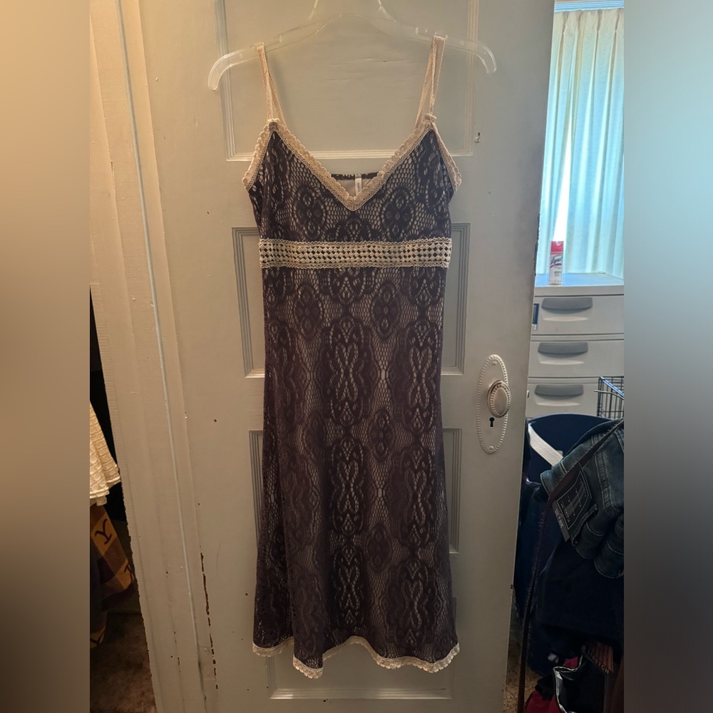 Brown and cream lace dress